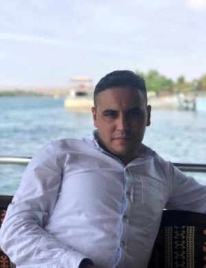 izmirde trafik kazasi bir olu iki yarali LWBX8D3q.jpg